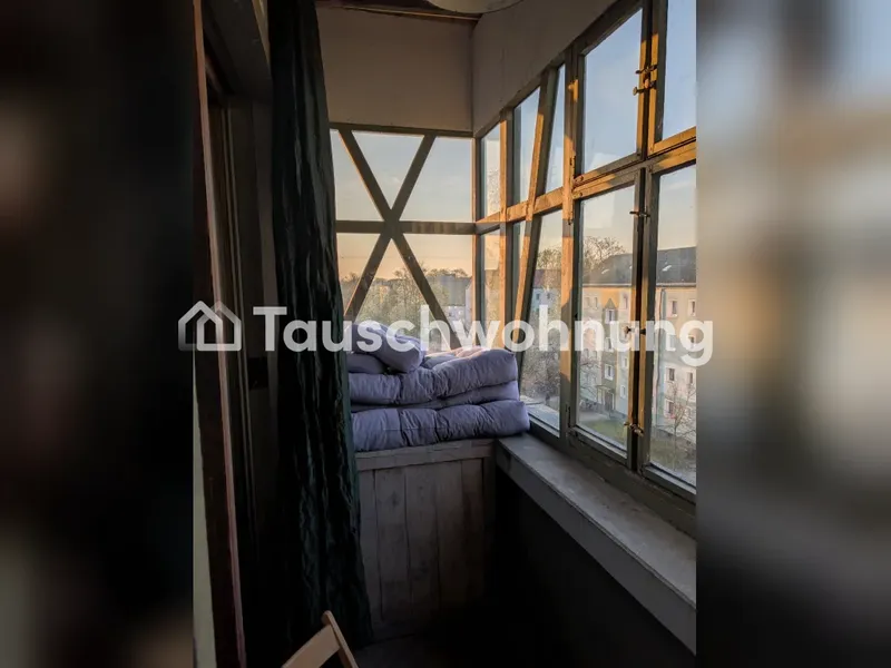 Tauschwohnung: Biete:2 Zi, überdachte Balkone und Garten zur Allgemeinnutzung — photo 1